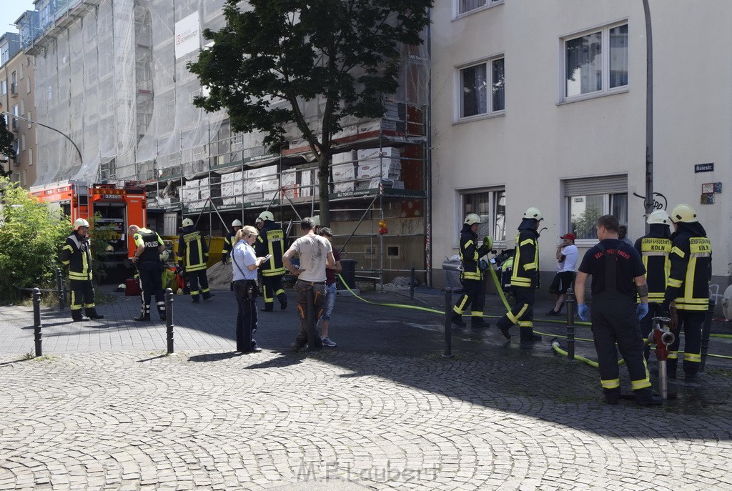 Explo Feuer 2 Koeln Kalk Hoefestr P102.JPG - Miklos Laubert